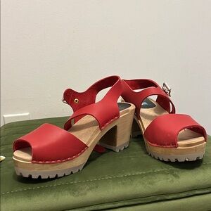 MIA Red Open-Toe Leather Clogs with Wooden Heel